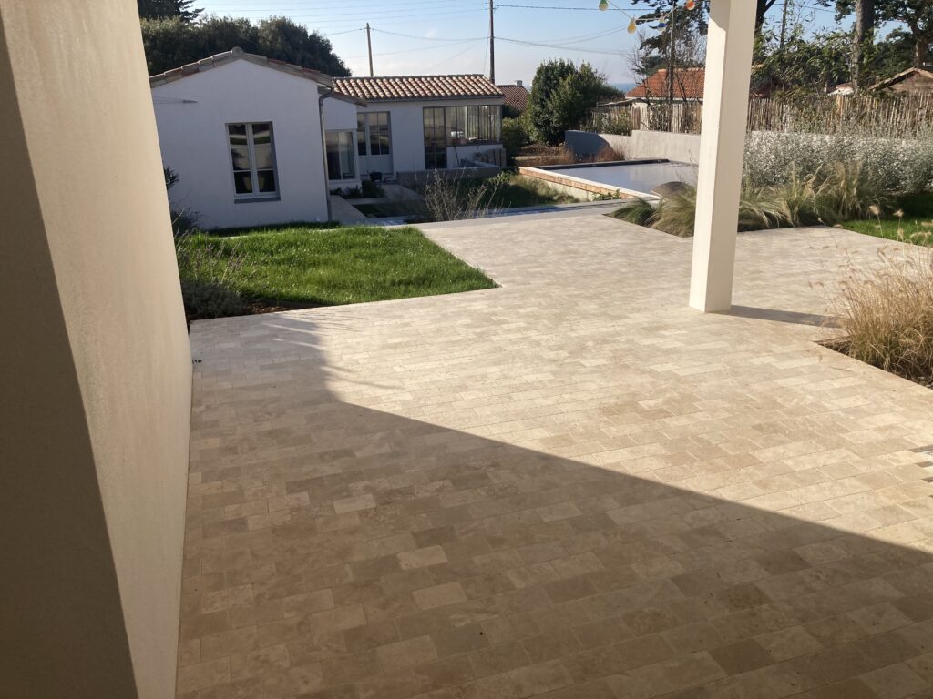 Duo Ceram | Pose carrelage extérieur terrasse | Saint-Père-en-Retz